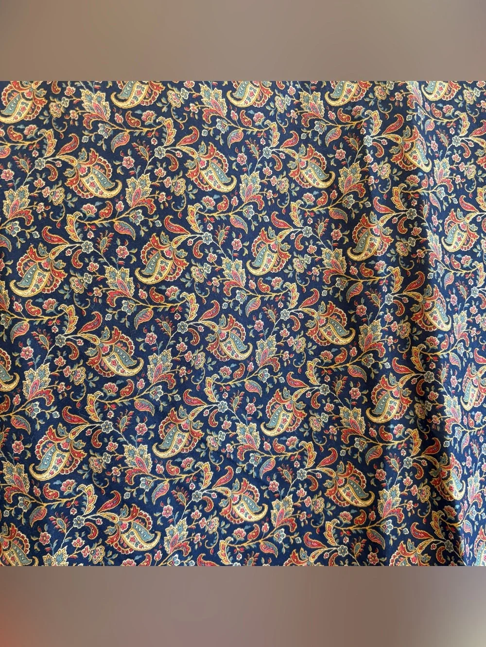 Vintage Paisley Grunge Print Tablecloth in Navy and Burgundy